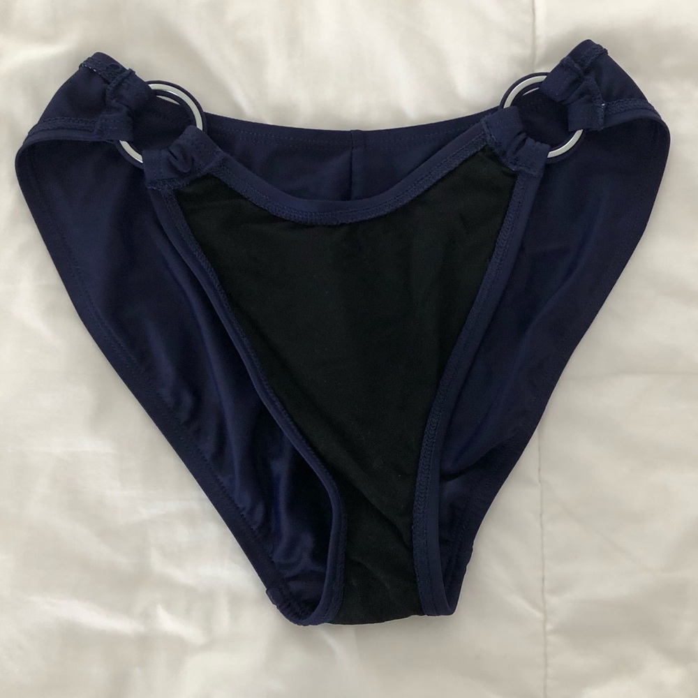 La Blanca Bikini Bottoms O-Ring Navy Blue Size 4 - Picture 4 of 7